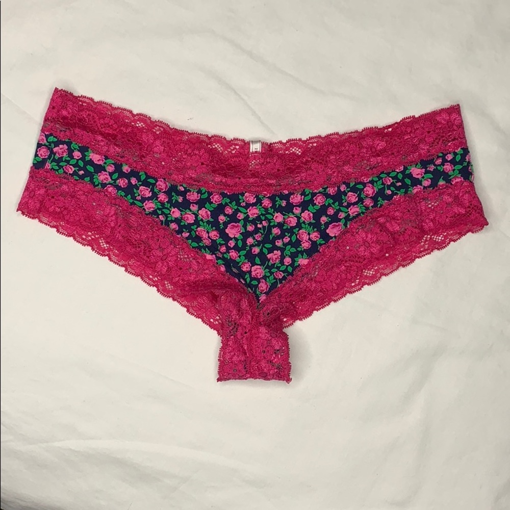 VS Pink Extra Low-Rose Cheeky